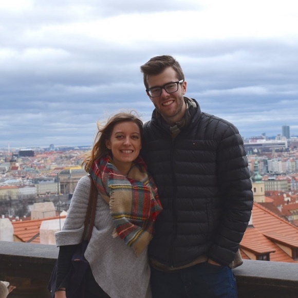 Meet your Posher, Lauren - Picture 1 of 1